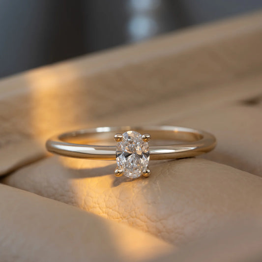 0.30 Karat Oval Kesim Pırlanta Tektaş Yüzük Evlilik Teklifi Yüzüğü